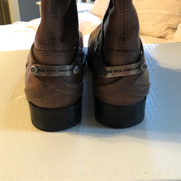 FRYE 76976 Lindsay Plate Brown Leather Boots 8 - Picture 4 of 6